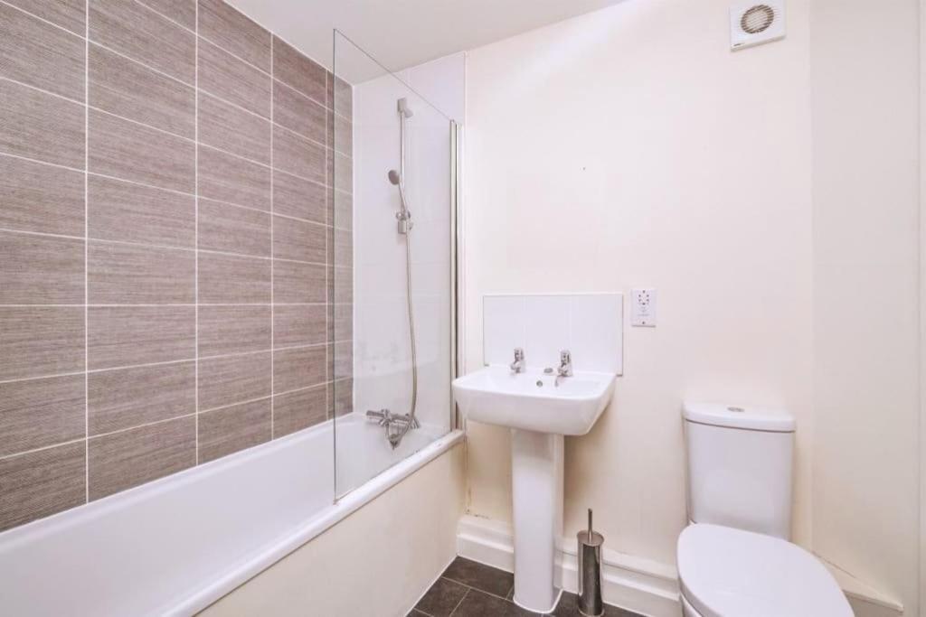 Sianavi Apartments Kettering Bagian luar foto